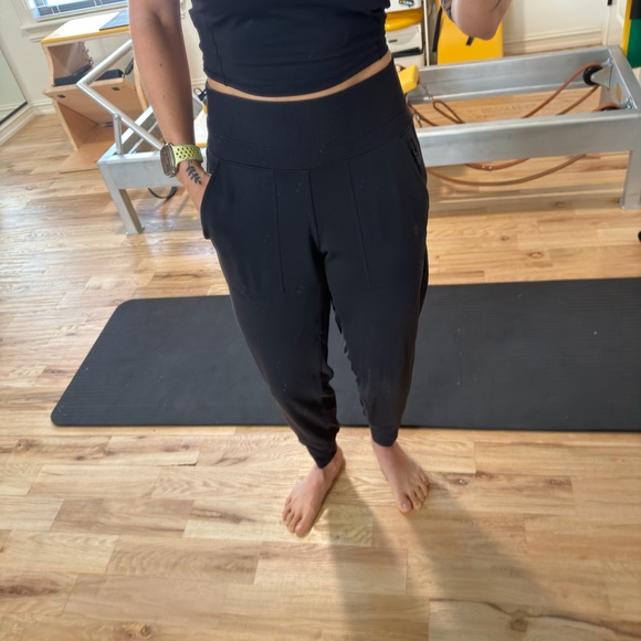 Athleta Black Venice Joggers - Size Small - Picture 3 of 8